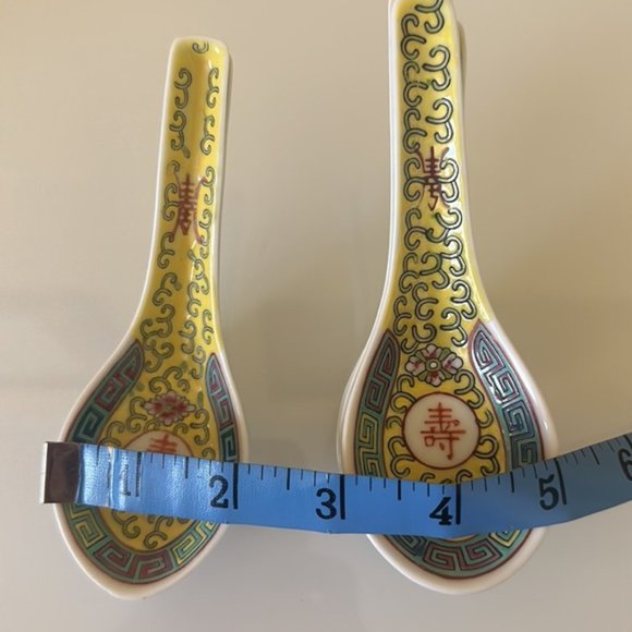 China Jingdezhen Wanshou Porcelain Soup Spoons Yellow Hand Painted Set of 7 - Picture 10 of 16